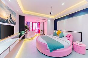 Cloudy International Apartment