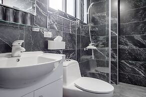 Dragonfly Travel Photography