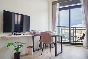 Dragonfly Travel Photography