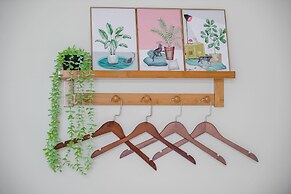 Dragonfly Travel Photography