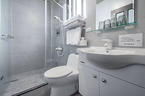 Dragonfly Travel Photography