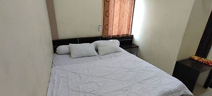 OYO 92224 Hotel Tris