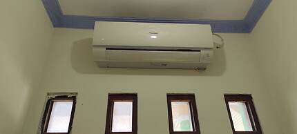 OYO 92224 Hotel Tris