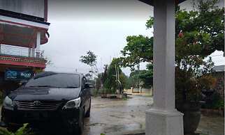 OYO 92224 Hotel Tris