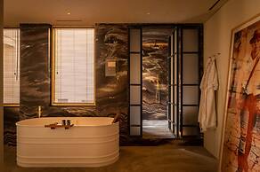 The Venice Venice Hotel