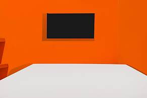 SPOT ON 92360 Penginapan ReniNearMall Nagoya Hill