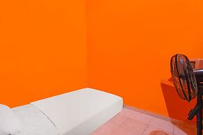 SPOT ON 92360 Penginapan ReniNearMall Nagoya Hill