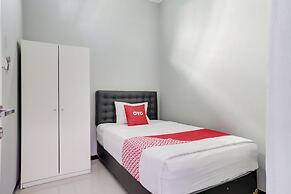 Capital O 3971 Griya Loka Syariah 1 Sampangan