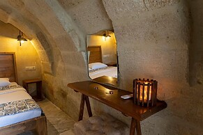 Feris Cave Hotel