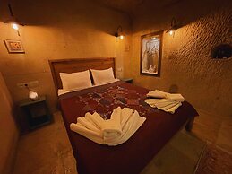 Feris Cave Hotel