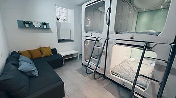 Space One Vienna - Sleeps 7 - Affordable & Central