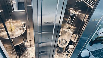 Space One Vienna - Sleeps 8 - Affordable & Central