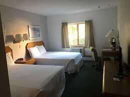 Manistee Inn & Marina