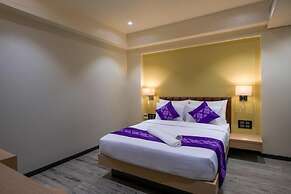 Purple Beds by VITS Dwarkesh, Surat