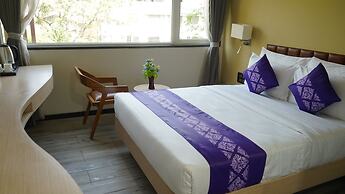 Purple Beds by VITS Dwarkesh, Surat
