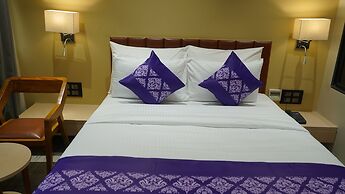 Purple Beds by VITS Dwarkesh, Surat