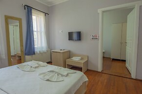 Deniz Önü Guesthouse