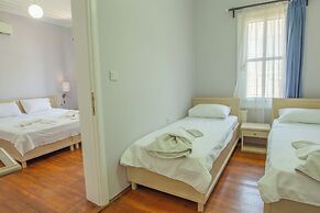 Deniz Önü Guesthouse