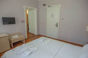 Deniz Önü Guesthouse