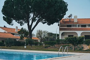 Apartamentos Vale de Carros by Umbral