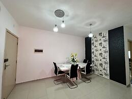 Remarkable 3-bed Apartment in Viana