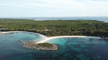 Twin Coves House 4 Bedroom Home