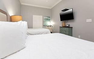 Phoenix Gulf Shores by Brett/Robinson Vacations