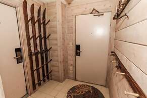 Seven Springs Stoneridge 3 Bedroom Standard Condo, Mountain Views! by 