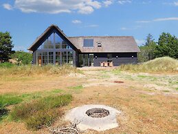 Blavand Garden Retreat: Tranquil Escape-by Traum