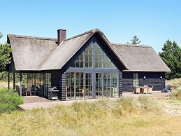 Blavand Garden Retreat: Tranquil Escape-by Traum