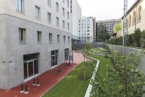 aparto Milan Giovenale