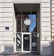 URBANAUTS STUDIOS Fillgrader