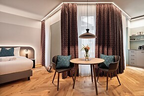 URBANAUTS STUDIOS Fillgrader