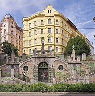 URBANAUTS STUDIOS Fillgrader