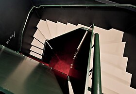 URBANAUTS STUDIOS Fillgrader