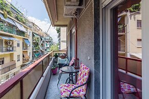 Adorable 2 Bedrooms Apartment in Athens