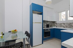 Adorable 2 Bedrooms Apartment in Athens