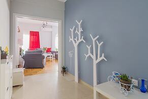 Adorable 2 Bedrooms Apartment in Athens