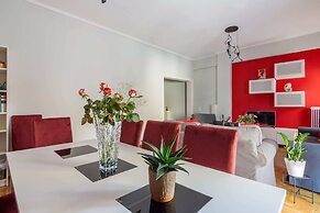Adorable 2 Bedrooms Apartment in Athens