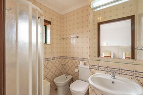 Residencial Padre Pio by Umbral