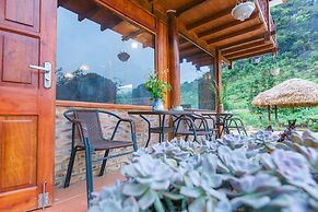 Bac Ha Lodge Reatreat