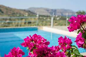 Villa Dafni Panoramic Lake View