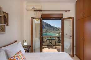 Villa Dafni Panoramic Lake View