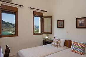 Villa Dafni Panoramic Lake View