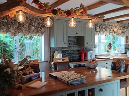 Tawny Owl Cottage