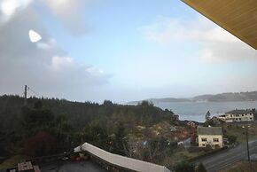 Remarkable 2-bed Apartment in Steinsland