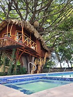 Nido Ecoluxury Treehouse - Casa de Arbol