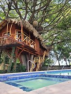 Nido Ecoluxury Treehouse - Casa de Arbol