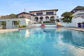 Magnificent Beachfront Mansion - Pool