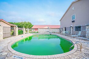 Texan Inn By OYO Beeville US-181